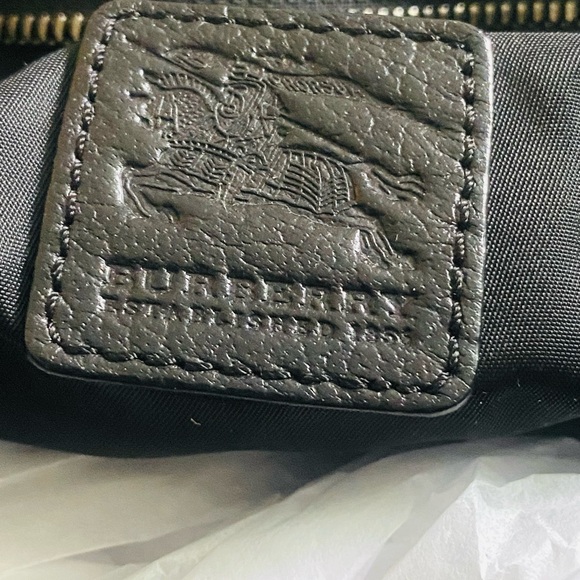 BURBERRY Black Leather & Synthetic Chain Large Tote Shoulder Bag - Picture 9 of 12